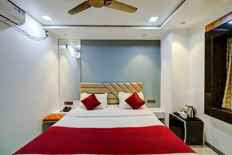 The Leaf Resort Mahabaleshwar Exterior photo